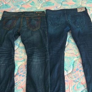 (LOT) 2 pairs of True Religion jeans Size 42